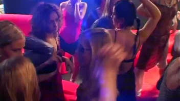 Geeky Gangfuck Part 2 - Cam 2 Screencap 47 on sinx.preview.netperv.com