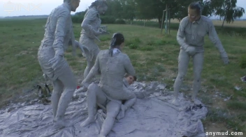 Mud Wrestling Babes Messy Catfighting Screencap 84 on sinx.preview.netperv.com