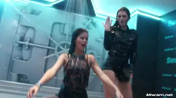 Simply Wet and Wonderful Screencap 30 on sinx.preview.netperv.com