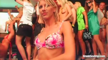 Euroslut Hotel Part 6 - Main Edit Screencap 114 on sinx.preview.netperv.com
