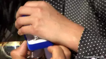 Pissaholics In Paradise Screencap 10 on sinx.preview.netperv.com