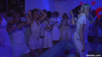 White Sensation Part 2 - Cam 3 Screencap 8 on sinx.preview.netperv.com