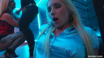 Lezzies - The Femme Fest Part 2 - Main Edit Screencap 13 on sinx.preview.netperv.com