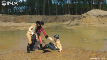 Muddy Catfight Leaves Stable Girls Wet And Messy Screencap 85 on sinx.preview.netperv.com