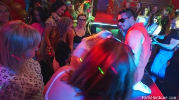 Party Hardcore Gone Crazy Vol. 36 Part 2 - Cam 2 Screencap 39 on sinx.preview.netperv.com