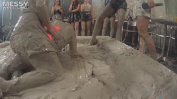 Messy Wrestling: Blonde Bombshells Rock The Ring And Get Their Mud On! Screencap 13 on sinx.preview.netperv.com