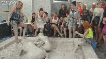 Messy Wrestling: Blonde Bombshells Rock The Ring And Get Their Mud On! Screencap 27 on sinx.preview.netperv.com