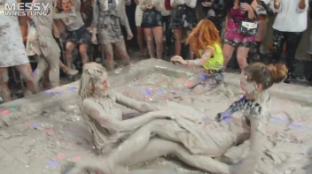 Messy Wrestling: Blonde Bombshells Rock The Ring And Get Their Mud On! Screencap 37 on sinx.preview.netperv.com