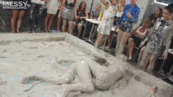 Messy Wrestling: Blonde Bombshells Rock The Ring And Get Their Mud On! Screencap 61 on sinx.preview.netperv.com