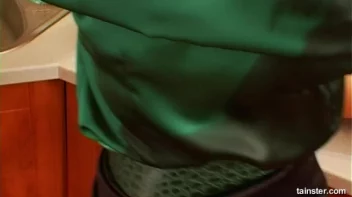 The Repairman Makes His 'Repairs' Screencap 53 on sinx.preview.netperv.com