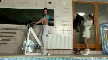 Wetlook Fitness Hotties Screencap 13 on sinx.preview.netperv.com