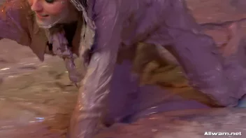 Mud Wrestling Freaks Screencap 24 on sinx.preview.netperv.com
