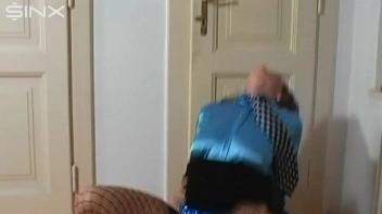 Sucking And Fucking Leaves Business Woman Pee Drenched Screencap 41 on sinx.preview.netperv.com