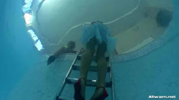 Sexy Pool Bunnies Wet And Messy Fun Screencap 20 on sinx.preview.netperv.com