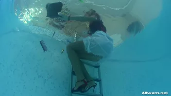 Sexy Pool Bunnies Wet And Messy Fun Screencap 47 on sinx.preview.netperv.com