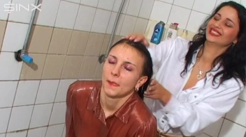 Raven Haired Babes Lather Up Their Hair Screencap 3 on sinx.preview.netperv.com