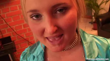Paris Takes Care Of That Cock Screencap 98 on sinx.preview.netperv.com