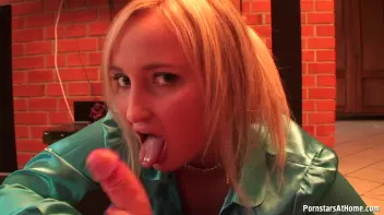 Paris Takes Care Of That Cock Screencap 15 on sinx.preview.netperv.com