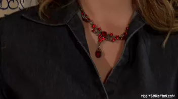 Big Titty Stripper Piss Screencap 23 on sinx.preview.netperv.com