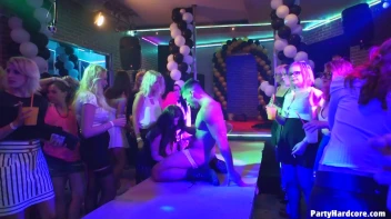 Party Hardcore Gone Crazy Vol. 37 Part 5 - Cam 1 Screencap 12 on sinx.preview.netperv.com