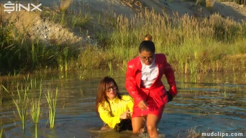 Mud Wrestling Cuties Water War Screencap 25 on sinx.preview.netperv.com
