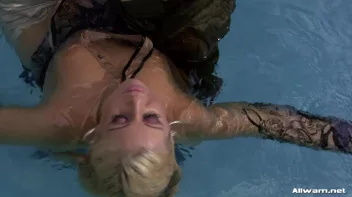 Wetlook Lovers Keep It Sensual Screencap 100 on sinx.preview.netperv.com