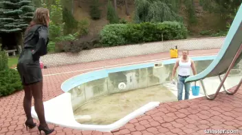 Intense pissing on bossy slut Screencap 5 on sinx.preview.netperv.com