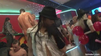 Gash Gamblers Part 4 - Cam 2 Screencap 46 on sinx.preview.netperv.com