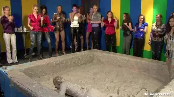 Jeans vs. Latex Mud Battle Screencap 51 on sinx.preview.netperv.com