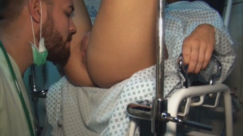 Spermaspritze vom Frauenarzt Screencap 20 on sinx.preview.netperv.com