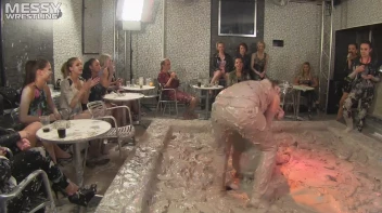 Muddy Wrestling: Jean Dreams Lola vs. Jesica Screencap 12 on sinx.preview.netperv.com