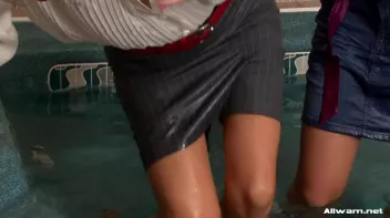 This Tub Is Fit For a Queen! Screencap 44 on sinx.preview.netperv.com