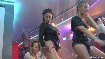 Extreme Speed Dating Part 5 - Cam 4 Screencap 80 on sinx.preview.netperv.com