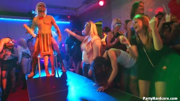 Party Hardcore Gone Crazy Vol. 36 Part 1 - Cam 3 Screencap 73 on sinx.preview.netperv.com