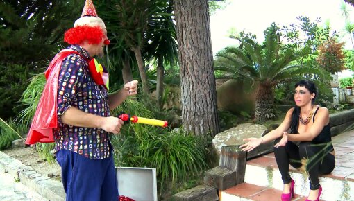 Latest deal - Horny Bitch In High Heels Fucks Clown