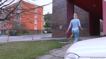 Jeans and Jizz Are All She Needs To Cream! Screencap 1 on sinx.preview.netperv.com