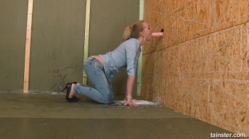 Jeans and Jizz Are All She Needs To Cream! Screencap 36 on sinx.preview.netperv.com