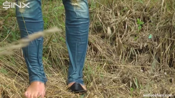 Lost Girls Leads To Lovers Quarrel - Cam 1 Screencap 59 on sinx.preview.netperv.com