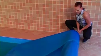 Splish Splash Eurobaabe Fun Screencap 12 on sinx.preview.netperv.com