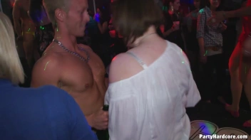 Party Hardcore Vol. 71 Part 1 - Cam 4 Screencap 87 on sinx.preview.netperv.com