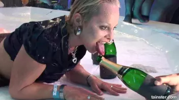 All-Night Love Lounge Part 5 - Shower Cam Screencap 73 on sinx.preview.netperv.com