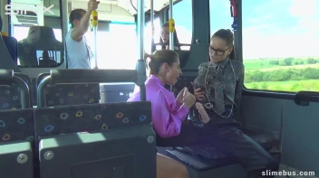 Babes Get Wet And Messy On The Bus Screencap 7 on sinx.preview.netperv.com