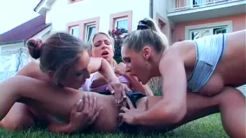 Bad Bitches Licking Piss Off Each Other Screencap 109 on sinx.preview.netperv.com