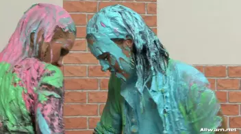 Eurobabe Painting 101 Screencap 97 on sinx.preview.netperv.com