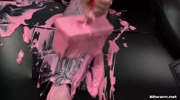 Eurobabe Painting 101 Screencap 10 on sinx.preview.netperv.com