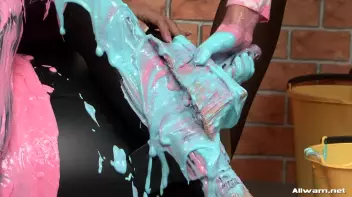 Eurobabe Painting 101 Screencap 33 on sinx.preview.netperv.com