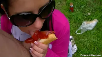 The Tastiest Hotdog Ever Screencap 17 on sinx.preview.netperv.com