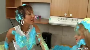 Cakes Covered In Icing Screencap 19 on sinx.preview.netperv.com