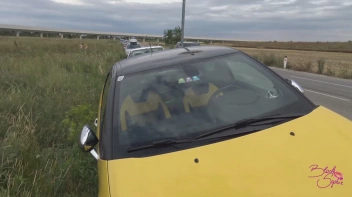 Mit vollgespritzem Gesicht zur U - Bahn Screencap 13 on sinx.preview.netperv.com