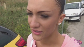 Mit vollgespritzem Gesicht zur U - Bahn Screencap 4 on sinx.preview.netperv.com